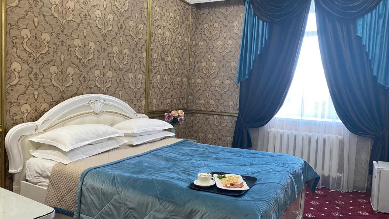 Lion Hotel Astana Exterior foto